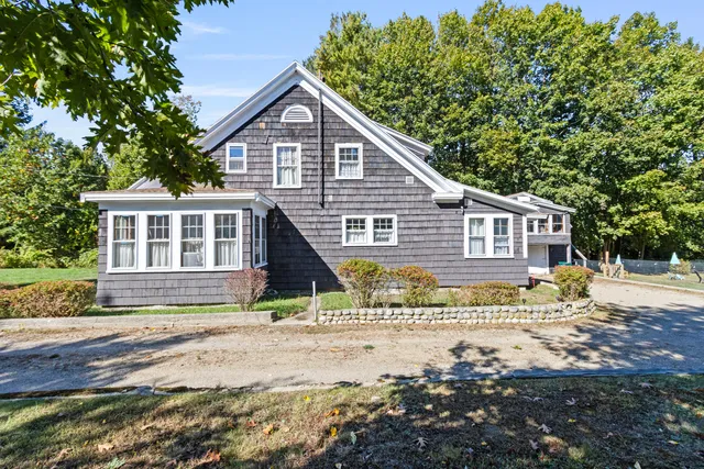 $879,000 | 527 Pool Street, Biddeford, ME 04005