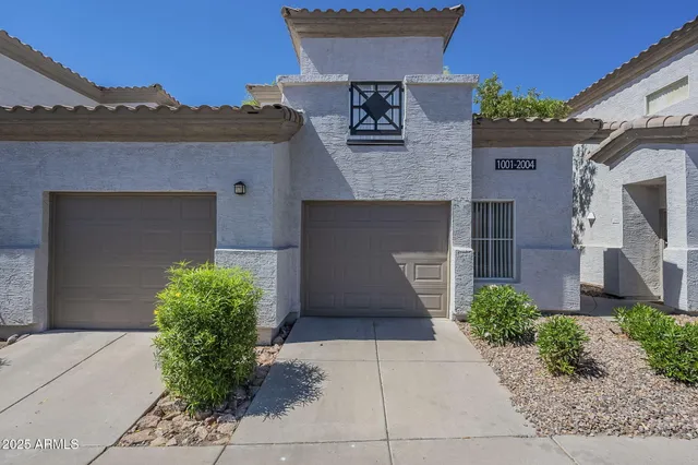 $278,900 | 3236 East Chandler Boulevard, Unit 2003, Phoenix, AZ 85048