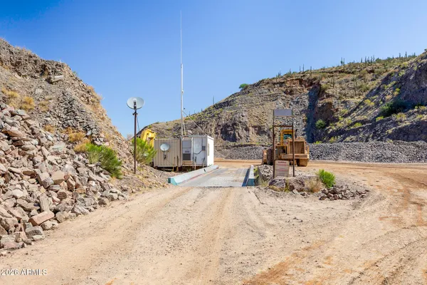 $8,640,000 | 0 Highway 60, Miami, AZ 85539