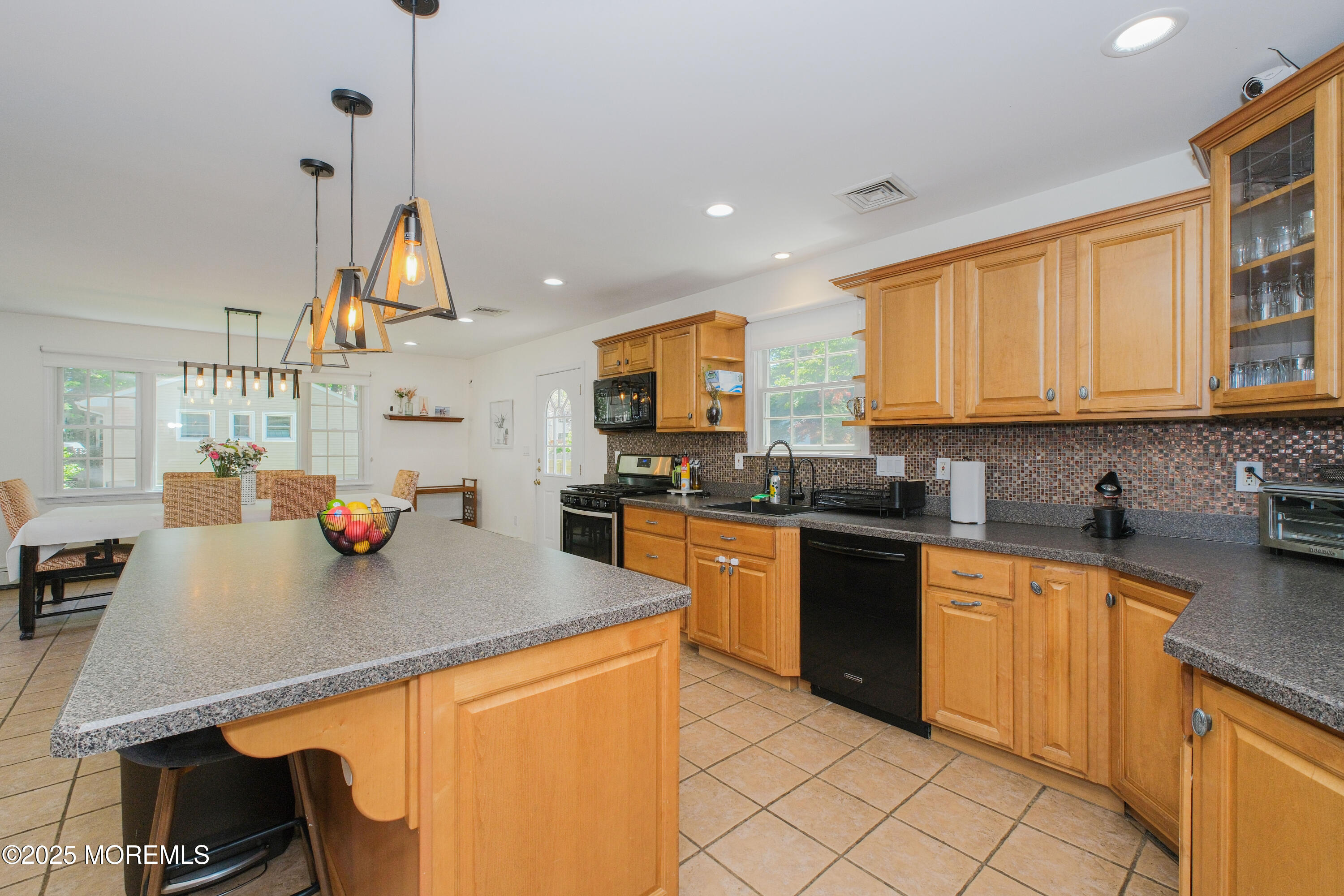 209 Woodcrest Road Oakhurst, NJ 07755 - Photo 11 of 45 Photo May 19 2025, 10 57 56 PM