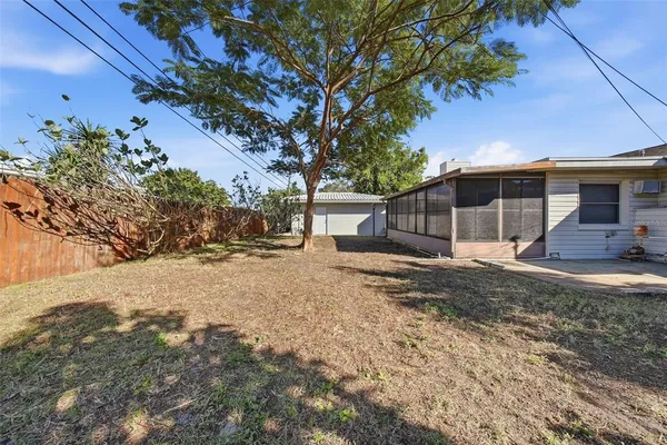 $2,450 | 11373 62nd Avenue, Seminole, FL 33772