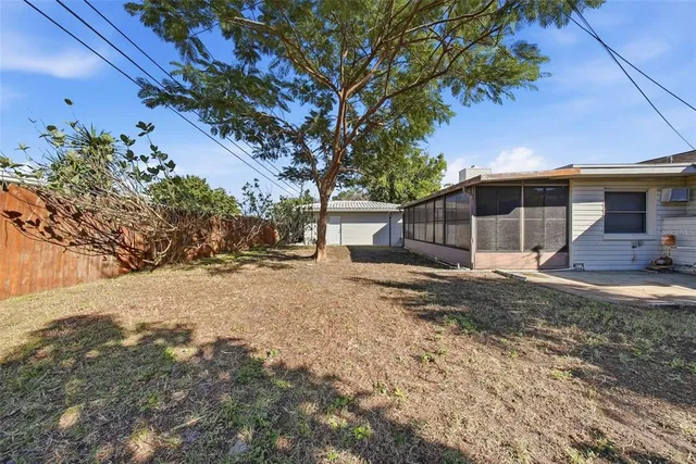 $2,550 | 11373 62nd Avenue, Seminole, FL 33772