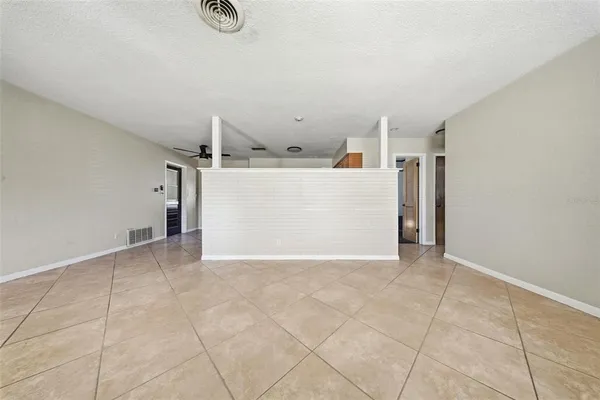 $2,450 | 11373 62nd Avenue, Seminole, FL 33772