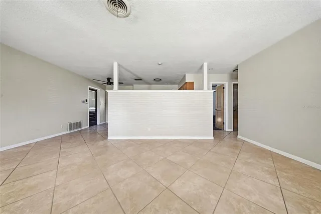 $2,550 | 11373 62nd Avenue, Seminole, FL 33772