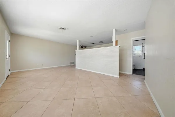 $2,450 | 11373 62nd Avenue, Seminole, FL 33772