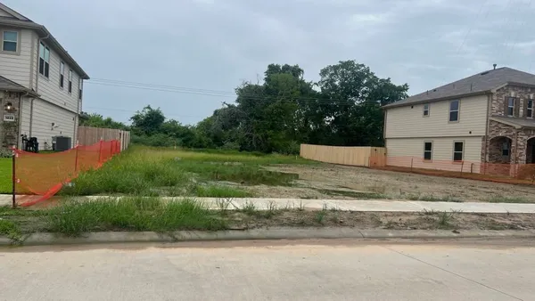 $464,000 | 1818 Livadero Lane, Fresno, TX 77545