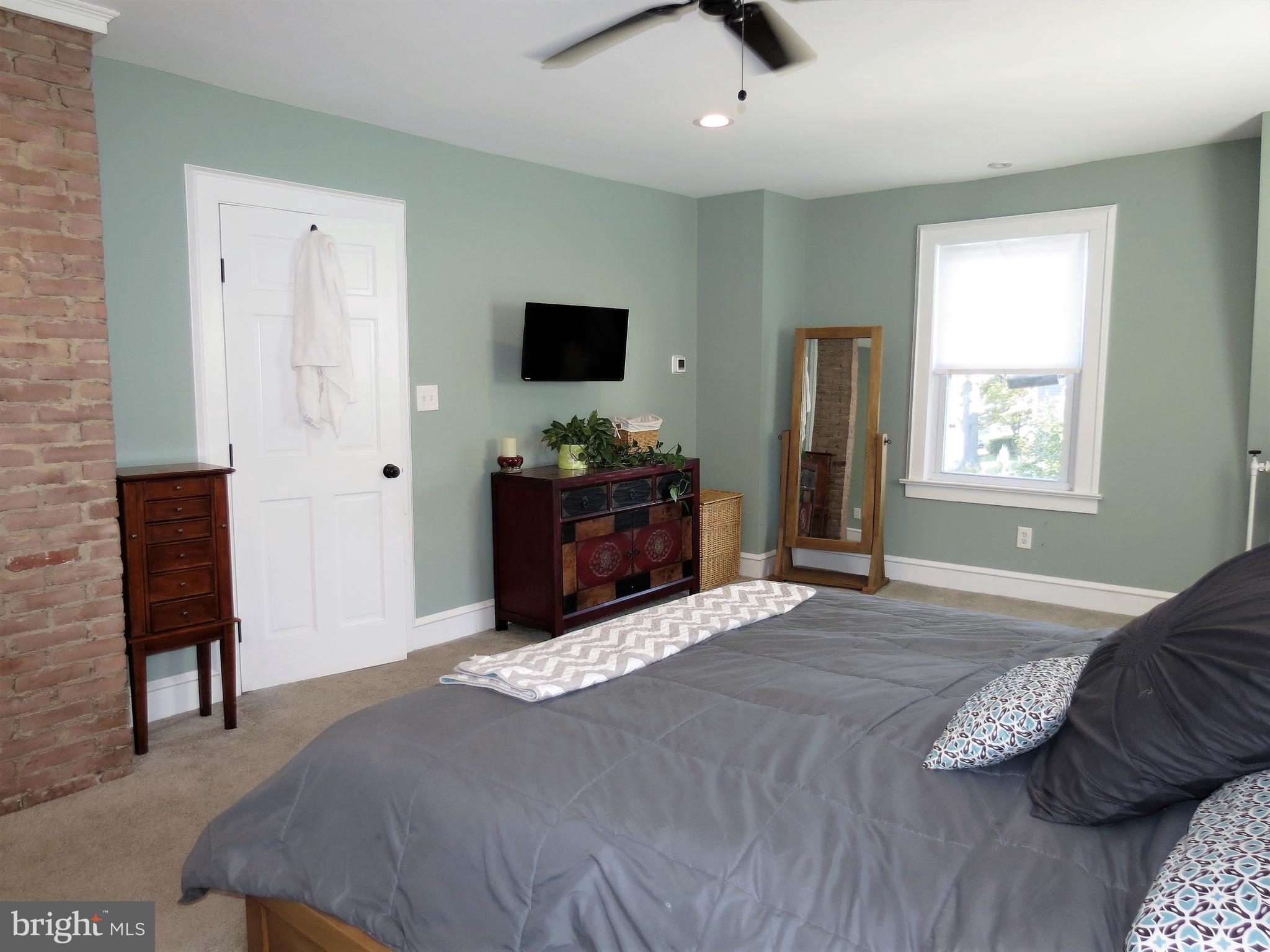 302 Amherst Road Audubon, NJ 08106 - Photo 16 of 26 Master Bedroom