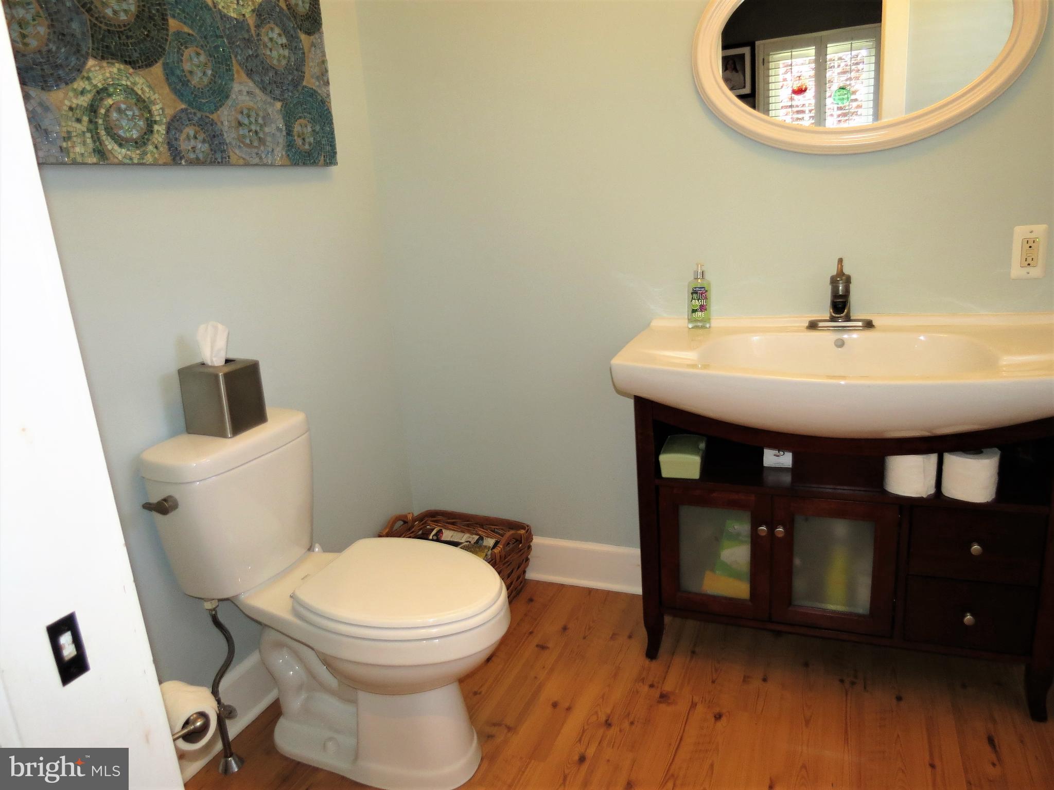 302 Amherst Road Audubon, NJ 08106 - Photo 6 of 26 Powder Room