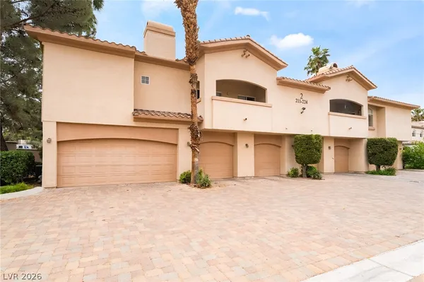 $380,000 | 2050 West Warm Springs Road, Unit 224, Henderson, NV 89014