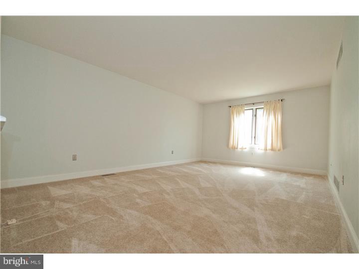 863 Frank Road West Chester, PA 19380 - Photo 11 of 24 Gallery Image 11