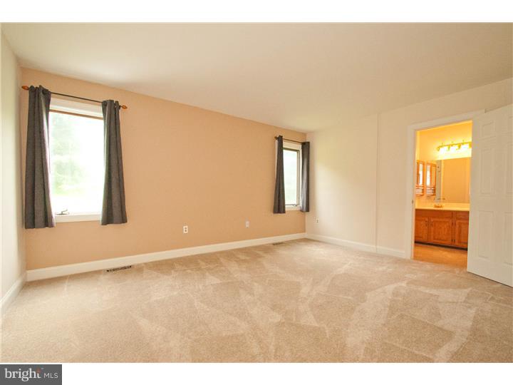 863 Frank Road West Chester, PA 19380 - Photo 12 of 24 Gallery Image 12