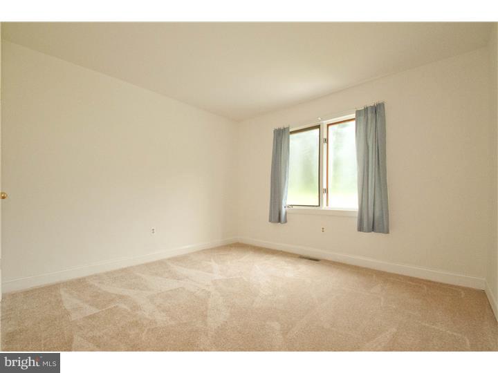 863 Frank Road West Chester, PA 19380 - Photo 14 of 24 Gallery Image 14
