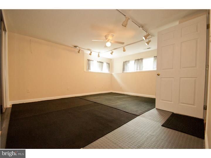 863 Frank Road West Chester, PA 19380 - Photo 15 of 24 Gallery Image 15
