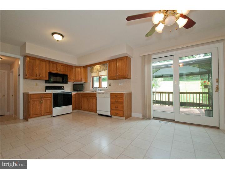 863 Frank Road West Chester, PA 19380 - Photo 4 of 24 Gallery Image 4