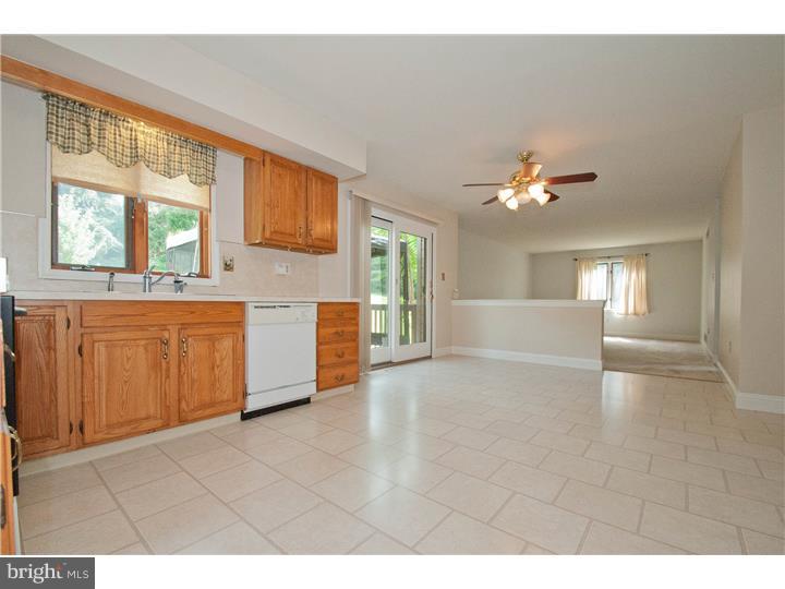 863 Frank Road West Chester, PA 19380 - Photo 5 of 24 Gallery Image 5