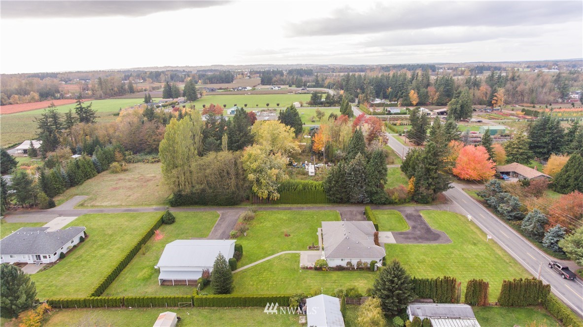 341 West Pole Road Lynden, WA 98264 - Photo 5 of 24
