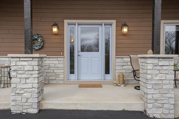 $998,700 | W4293 Meadow Court, Lake Geneva, WI 53147