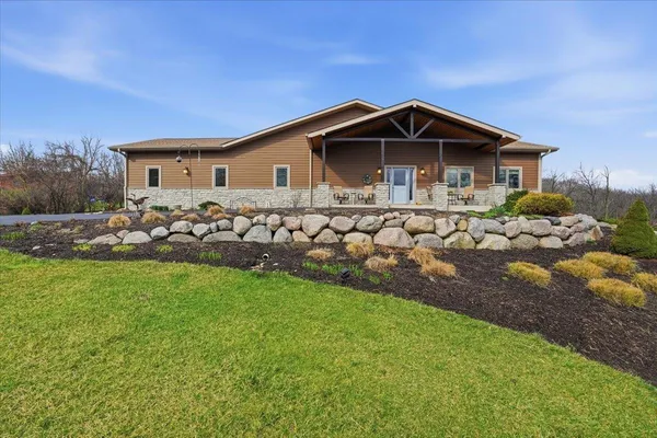 $998,700 | W4293 Meadow Court, Lake Geneva, WI 53147
