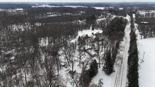 $149,900 | 1 Crooked Creek Road, White Pigeon, MI 49099