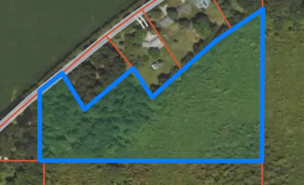 $134,900 | 1 Crooked Creek Road, White Pigeon, MI 49099