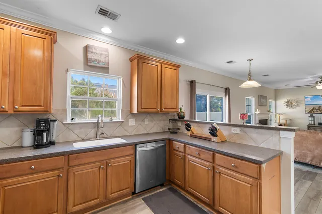 $315,500 | 1392 Brighton Avenue, Myrtle Beach, SC 29588