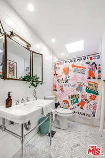 $2,495,000 | 4836 Placidia Avenue, Toluca Lake, CA 91601