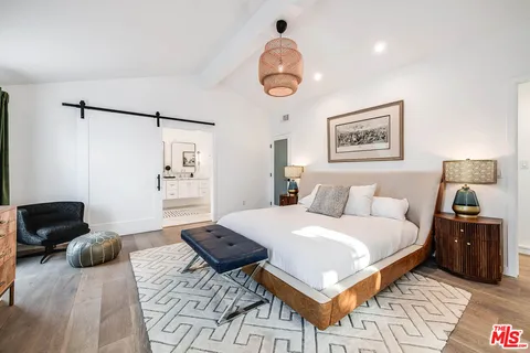 $2,495,000 | 4836 Placidia Avenue, Toluca Lake, CA 91601
