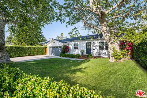 $2,495,000 | 4836 Placidia Avenue, Toluca Lake, CA 91601