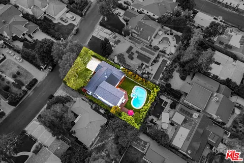 $2,495,000 | 4836 Placidia Avenue, Toluca Lake, CA 91601