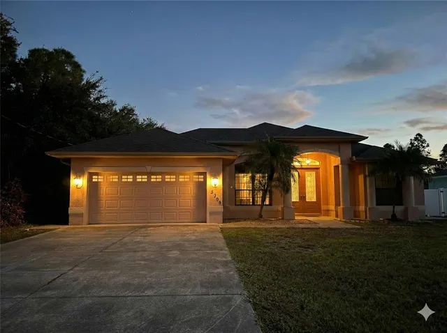 $2,000 | 3308 North Cranberry Boulevard, North Port, FL 34286