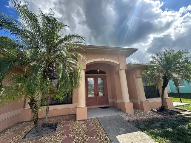 $2,000 | 3308 North Cranberry Boulevard, North Port, FL 34286