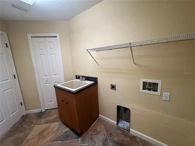 $2,000 | 3308 North Cranberry Boulevard, North Port, FL 34286