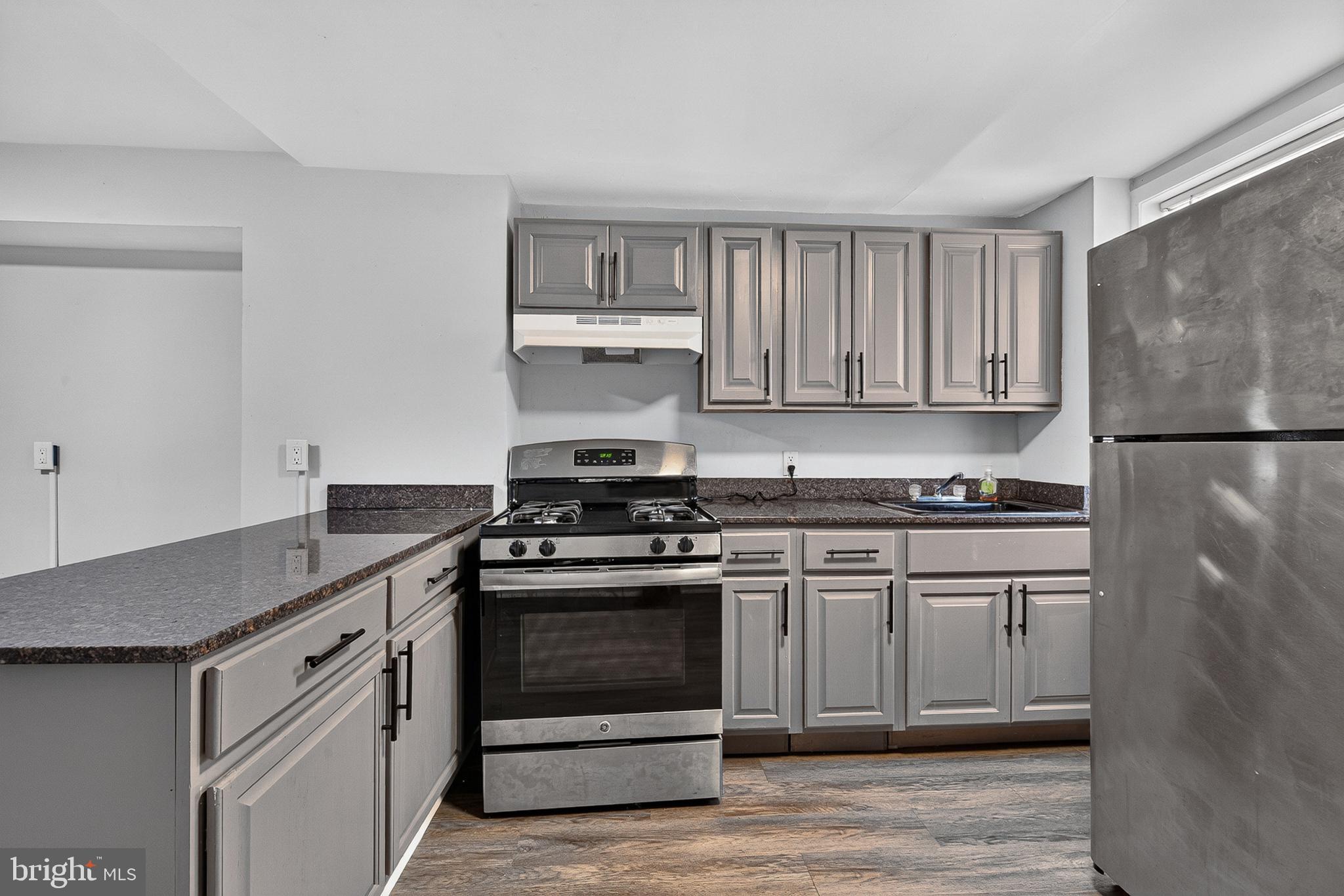 2012 Etting Street Baltimore, MD 21217 - Photo 2 of 21