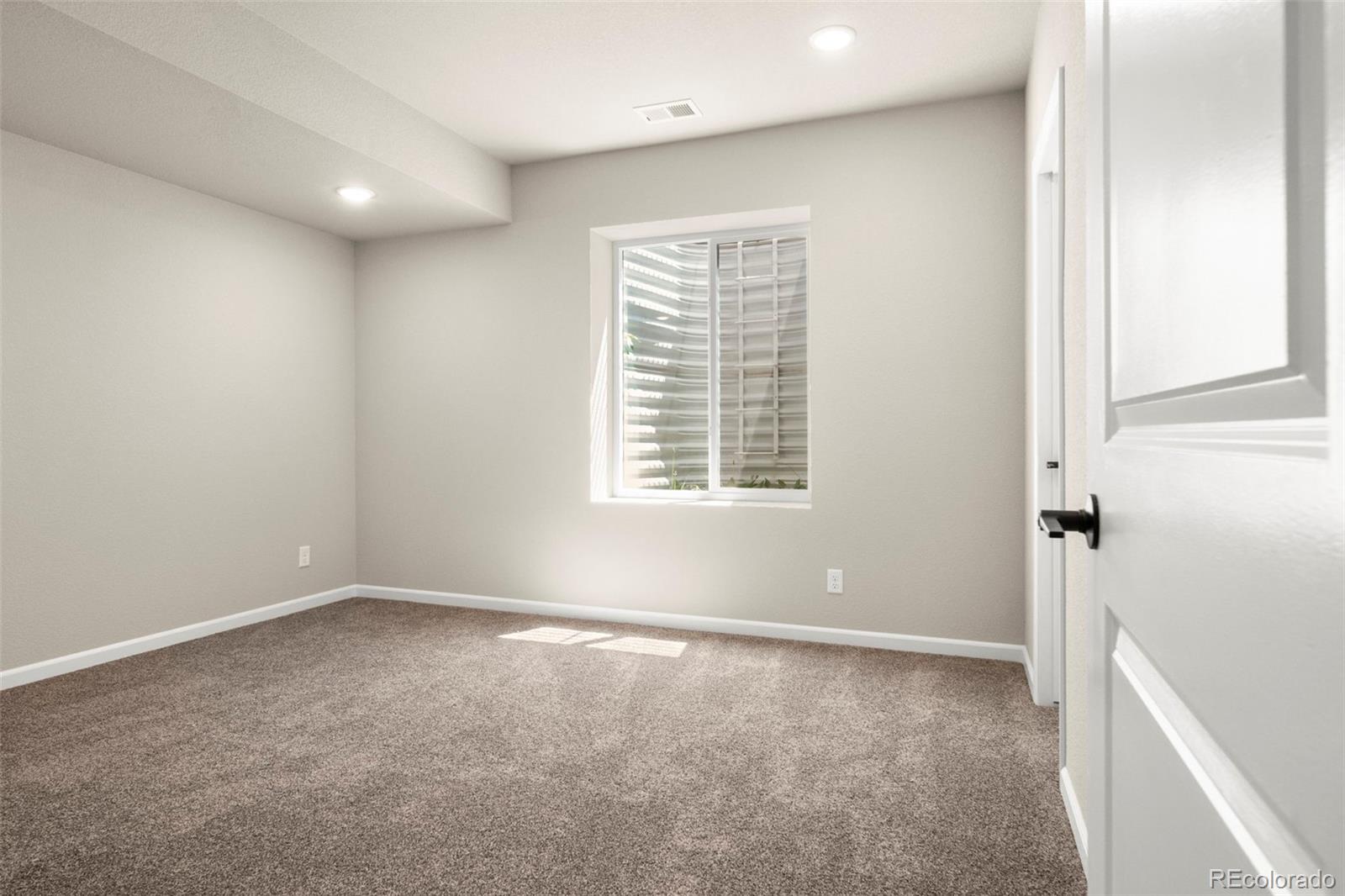 514 Ranchhand Drive Berthoud, CO 80513 - Photo 27 of 34 Gallery Image 27
