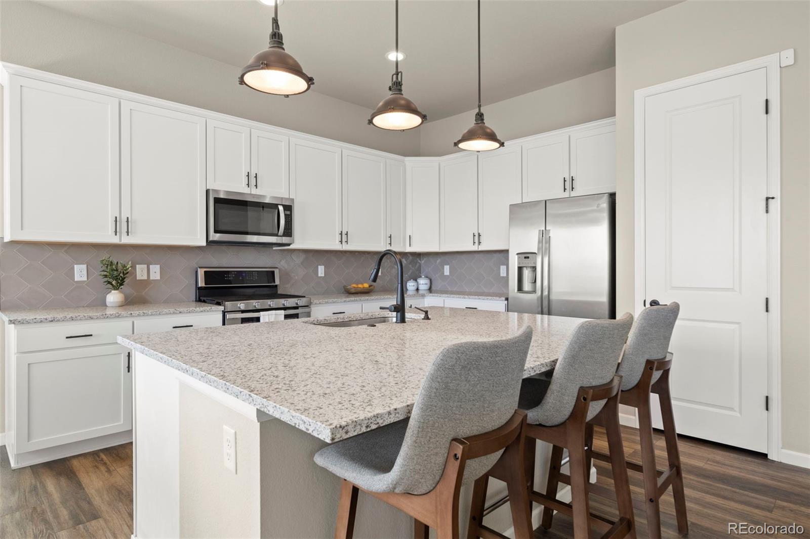514 Ranchhand Drive Berthoud, CO 80513 - Photo 9 of 34 Gallery Image 9