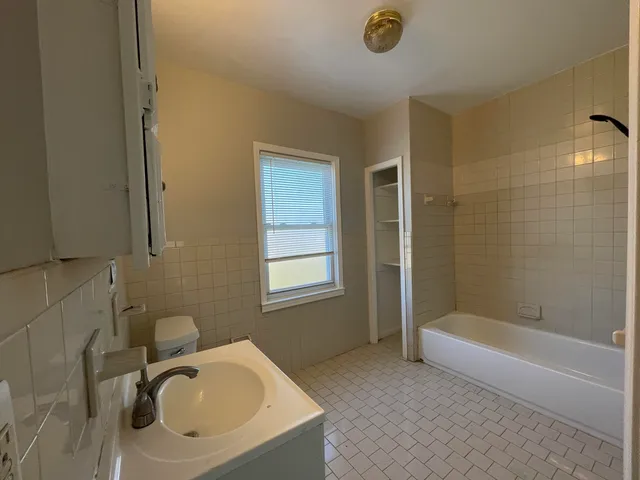 $1,250 | 3516 Stockton Street, Detroit, MI 48234