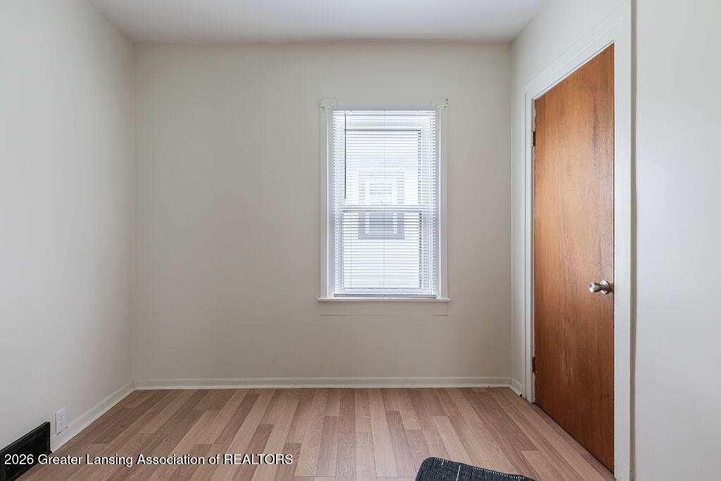 2229 Forest Avenue Lansing, MI 48910 - Photo 15 of 19 2229Forest20