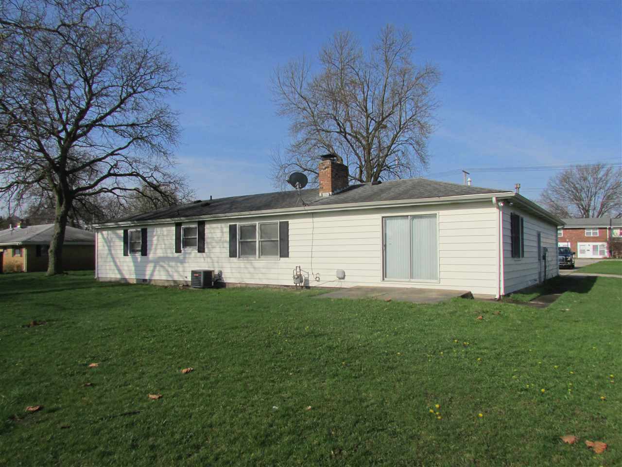 2814 Grape Road Mishawaka, IN 46545 - Photo 3 of 14 Gallery Image 3
