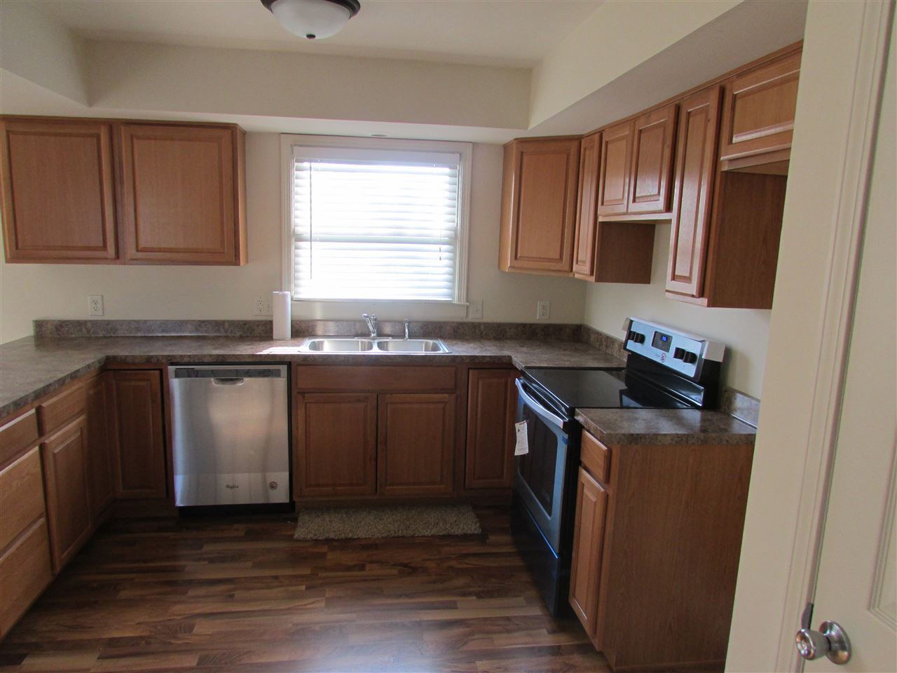 2814 Grape Road Mishawaka, IN 46545 - Photo 9 of 14 Gallery Image 9