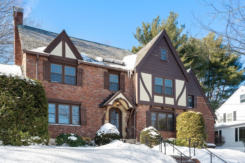 36 Goodnough Road Brookline, MA 02467 - Photo 27 of 31 a front view of a house with yard