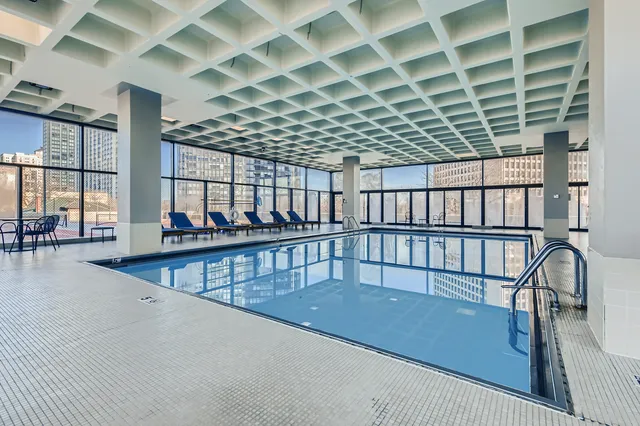 $399,900 | 5320 North Sheridan Road, Unit 2502, Chicago, IL 60640