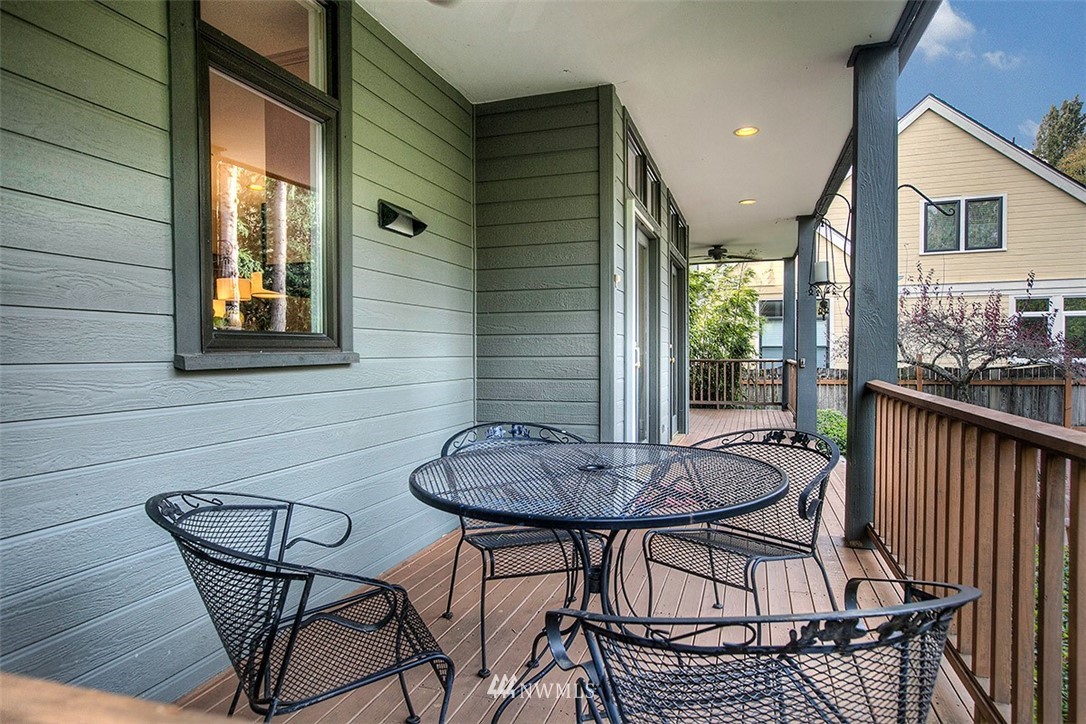 9601 39th Avenue Southwest Seattle, WA 98136 - Photo 23 of 25 Gallery Image 23