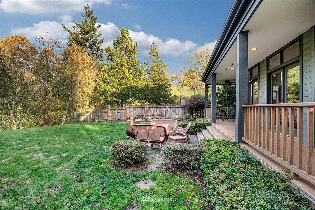 9601 39th Avenue Southwest Seattle, WA 98136 - Photo 24 of 25 Gallery Image 24