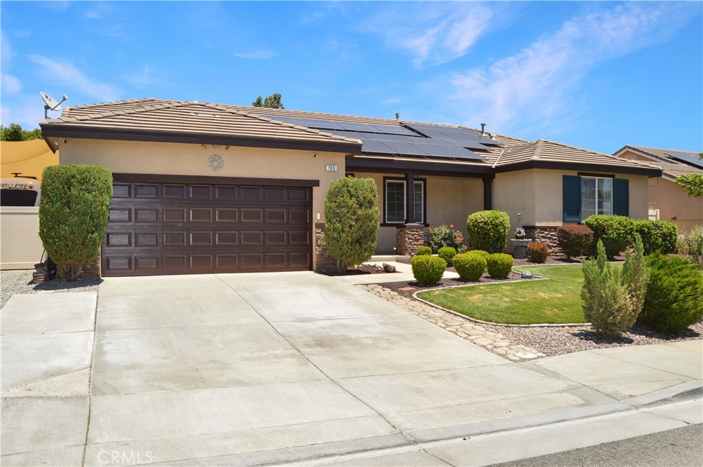 166 Fox Lane Calimesa, CA 92320 - Photo 5 of 76 Nicely Landscaped for Great Curb Aooeal