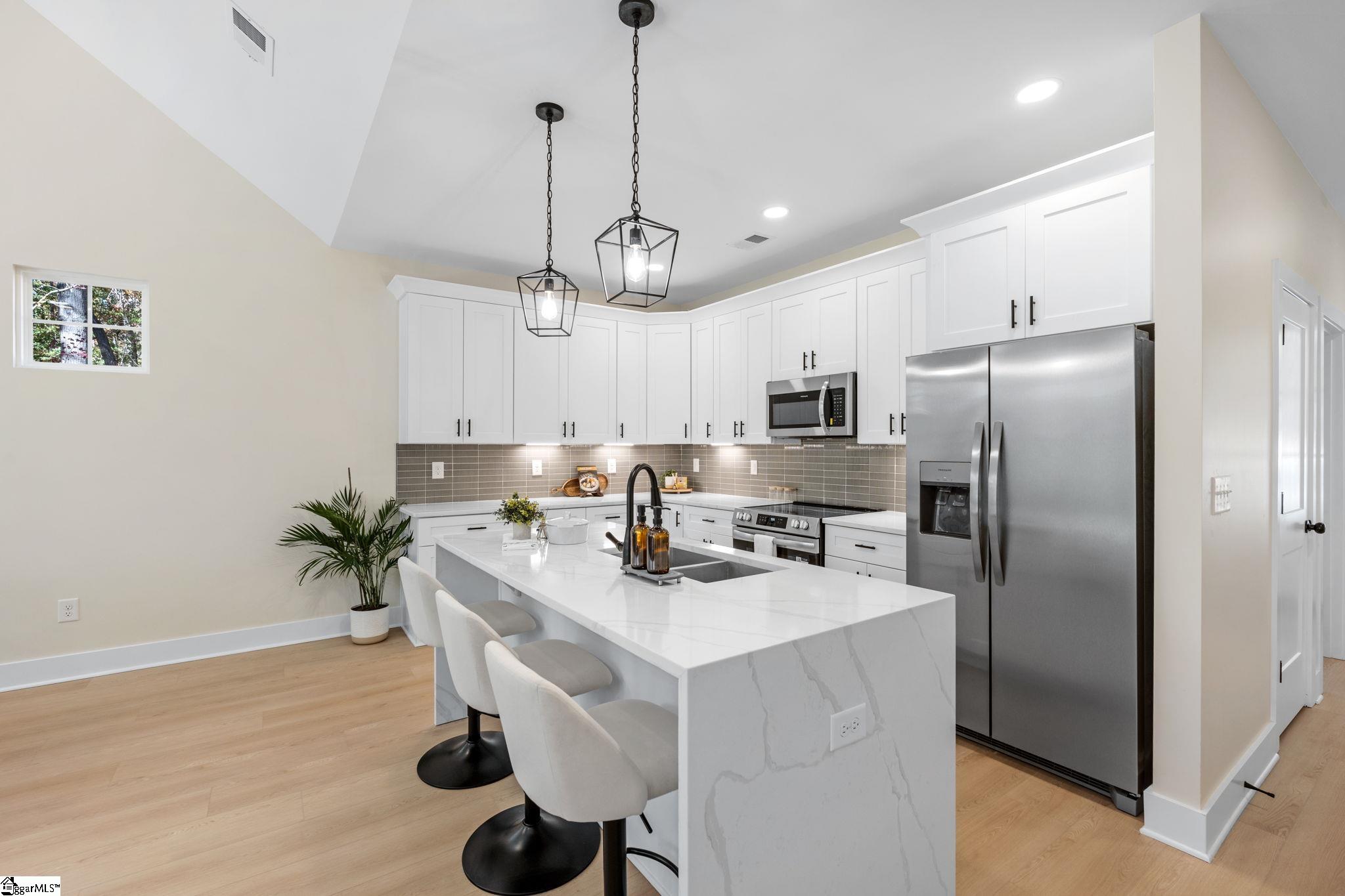 106 Cub Court Westminster, SC 29693 - Photo 13 of 32