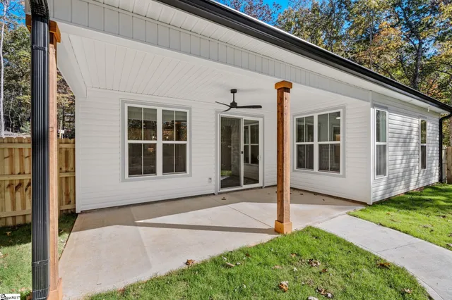 $345,000 | 106 Cub Court, Westminster, SC 29693