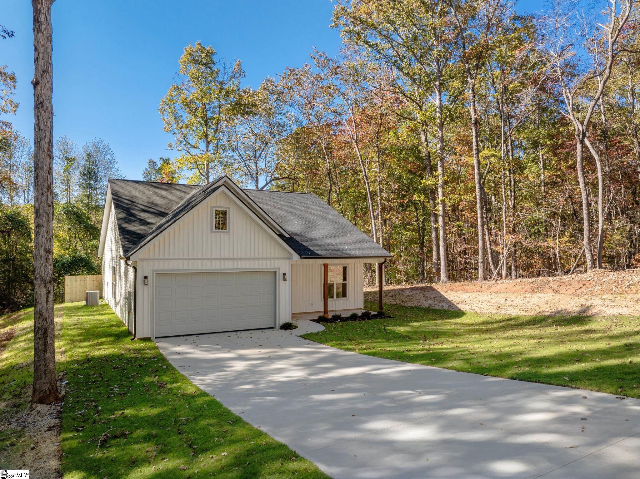 106 Cub Court Westminster, SC 29693 - Photo 30 of 32