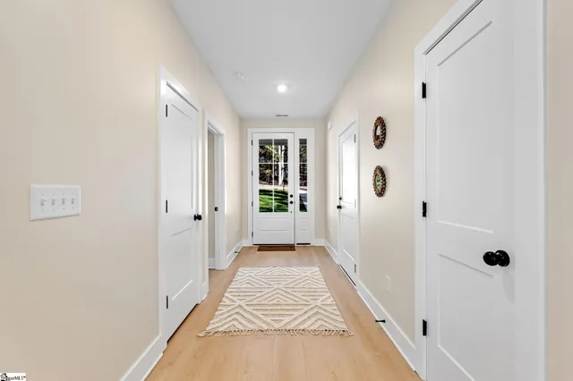 $345,000 | 106 Cub Court, Westminster, SC 29693