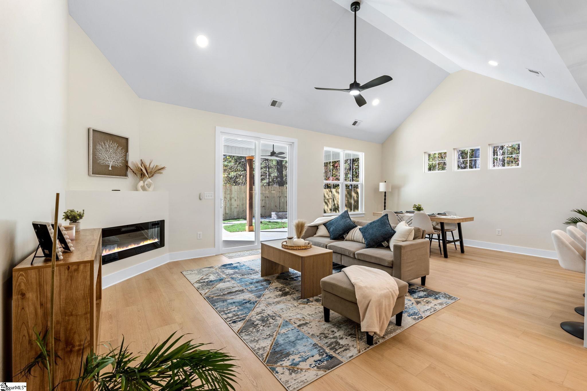 106 Cub Court Westminster, SC 29693 - Photo 8 of 32