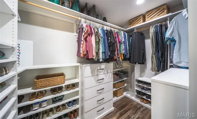 $483,000 | 136 La Vista Drive, Waynesville, MO 65583